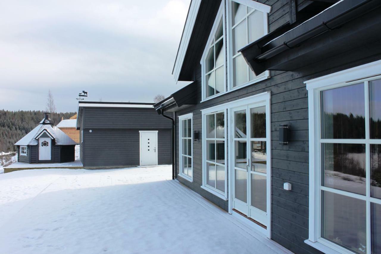 Luxury Mountain Villa Strandlykkja Exterior foto